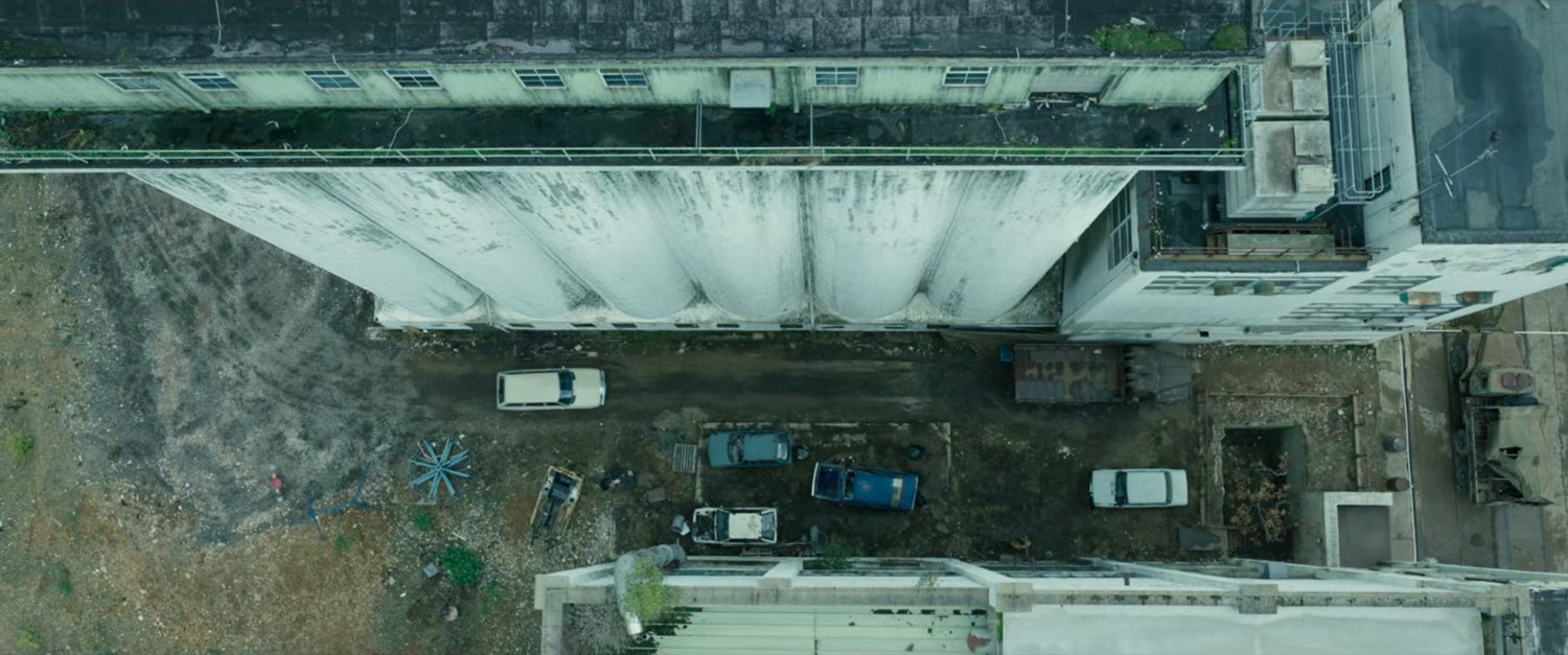 Aerial view of New Skrullos exterior.