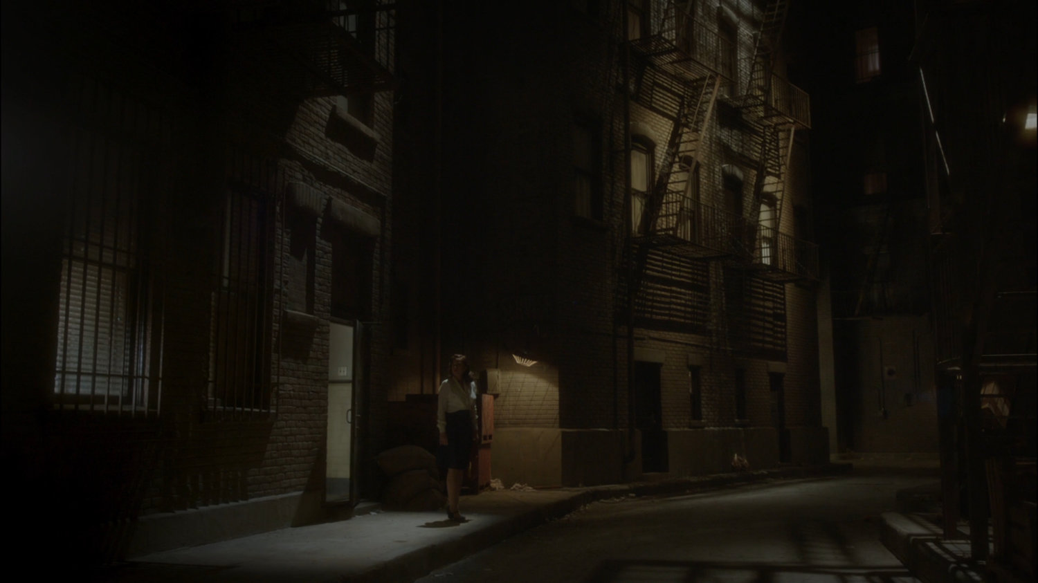 Alley behind L&L Automat.