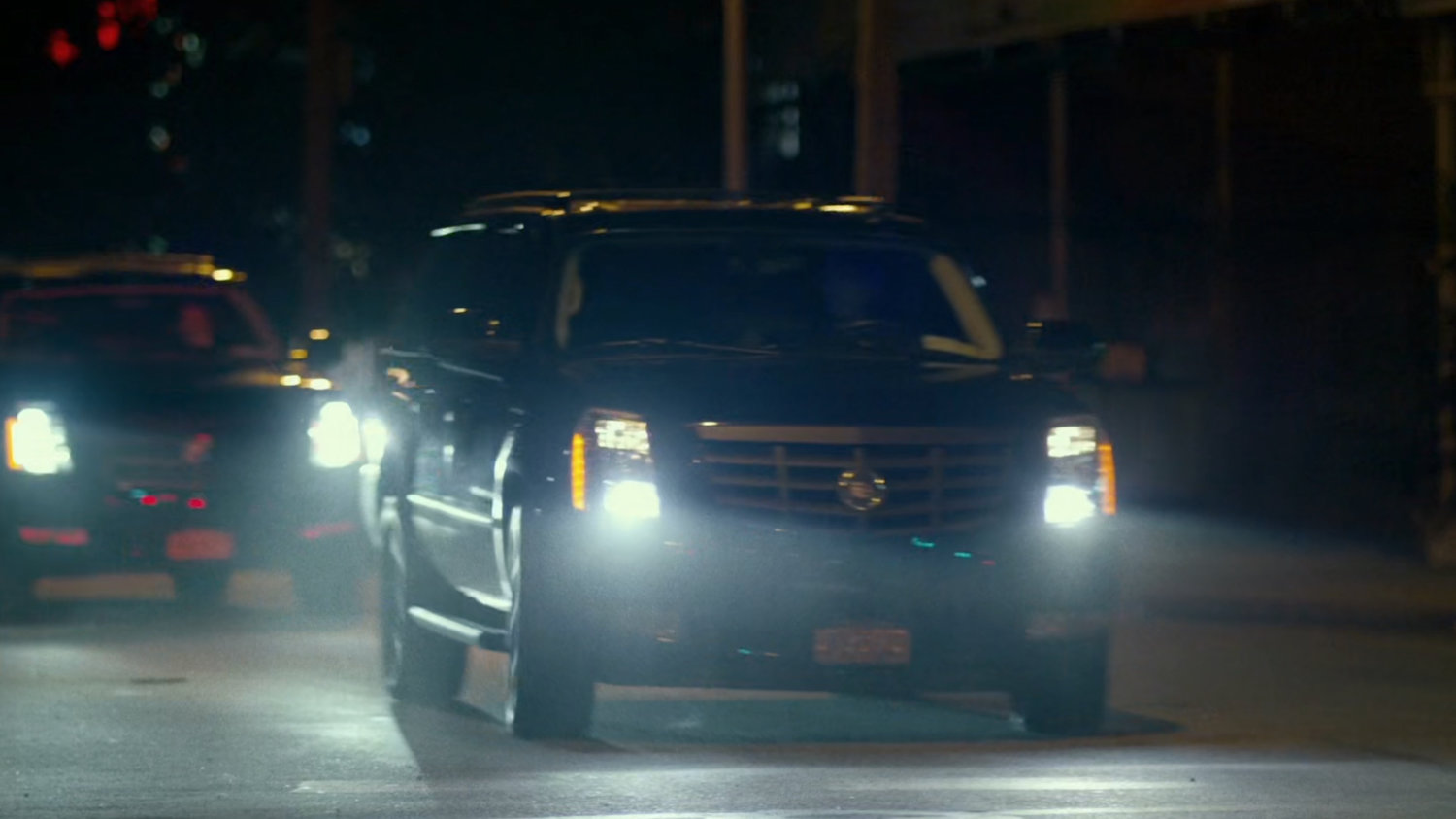 Fisk motorcade on city street.