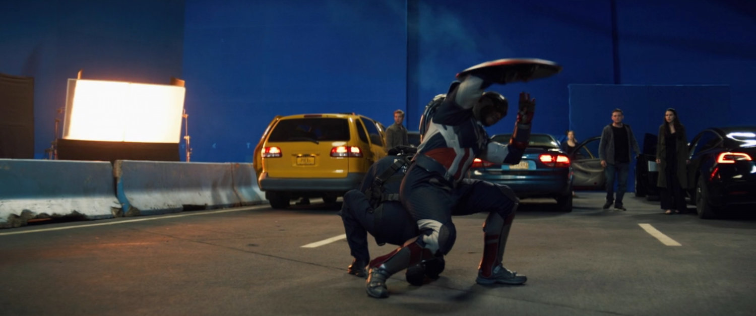 Behind the scenes view of Sam Wilson fighting on New York Bridge with bluescreen.
