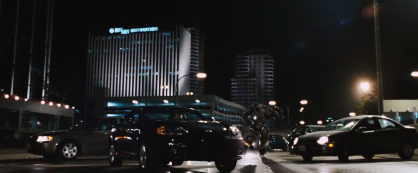 Iron Monger runs down Shoreline Drive amongst stopped cars.