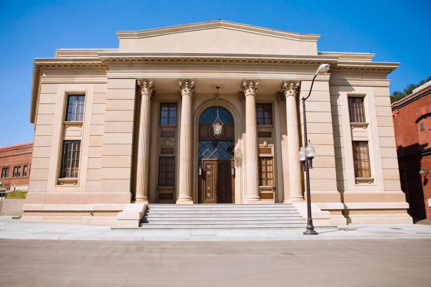 Street View of the building facade for Westview's library.