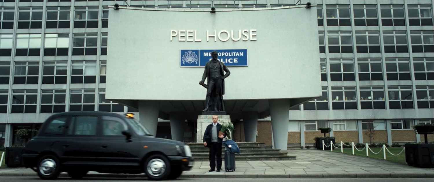 Image of Peel House from movie Hot Fuzz.