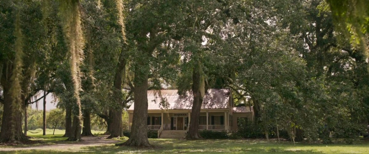 Exterior of Maria Rambeau's house.