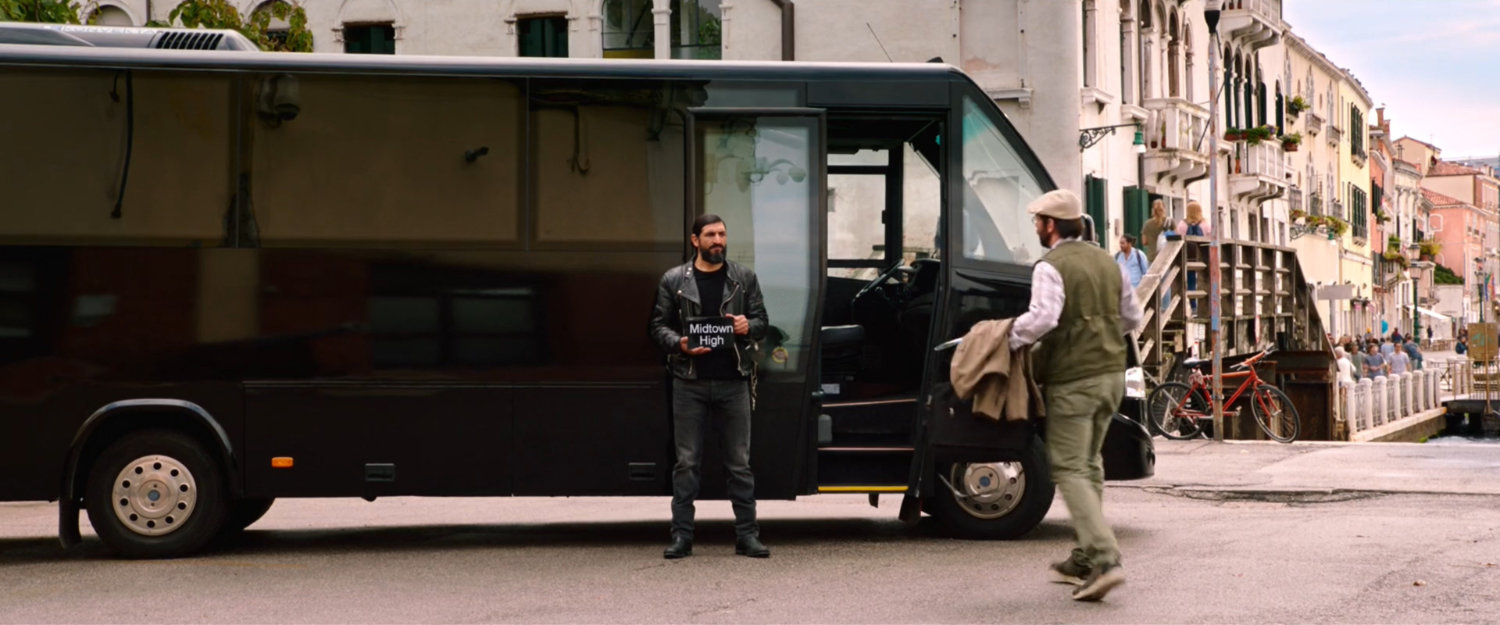 Tour Bus, Venice | MCU: Location Scout