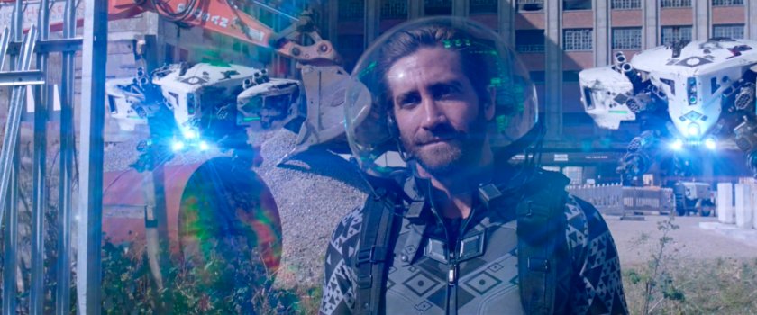 Quentin Beck with two holographic projecting drones.