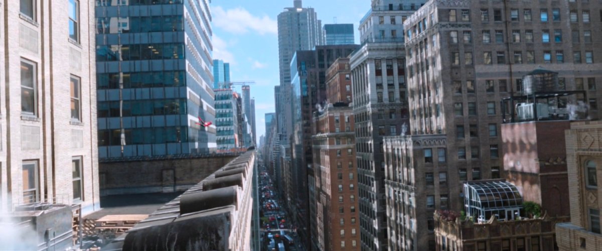 Swinging Selfies, New York | MCU: Location&nbsp;Scout