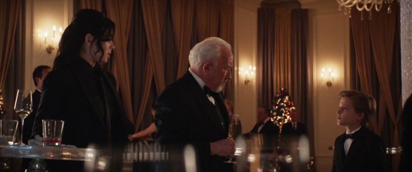 Kate and the Armand's inside a fancy New York hotel.