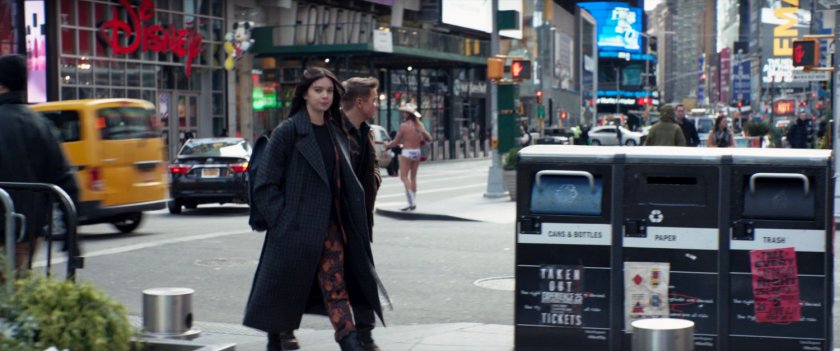 Clint and Kate walk through Times Square.