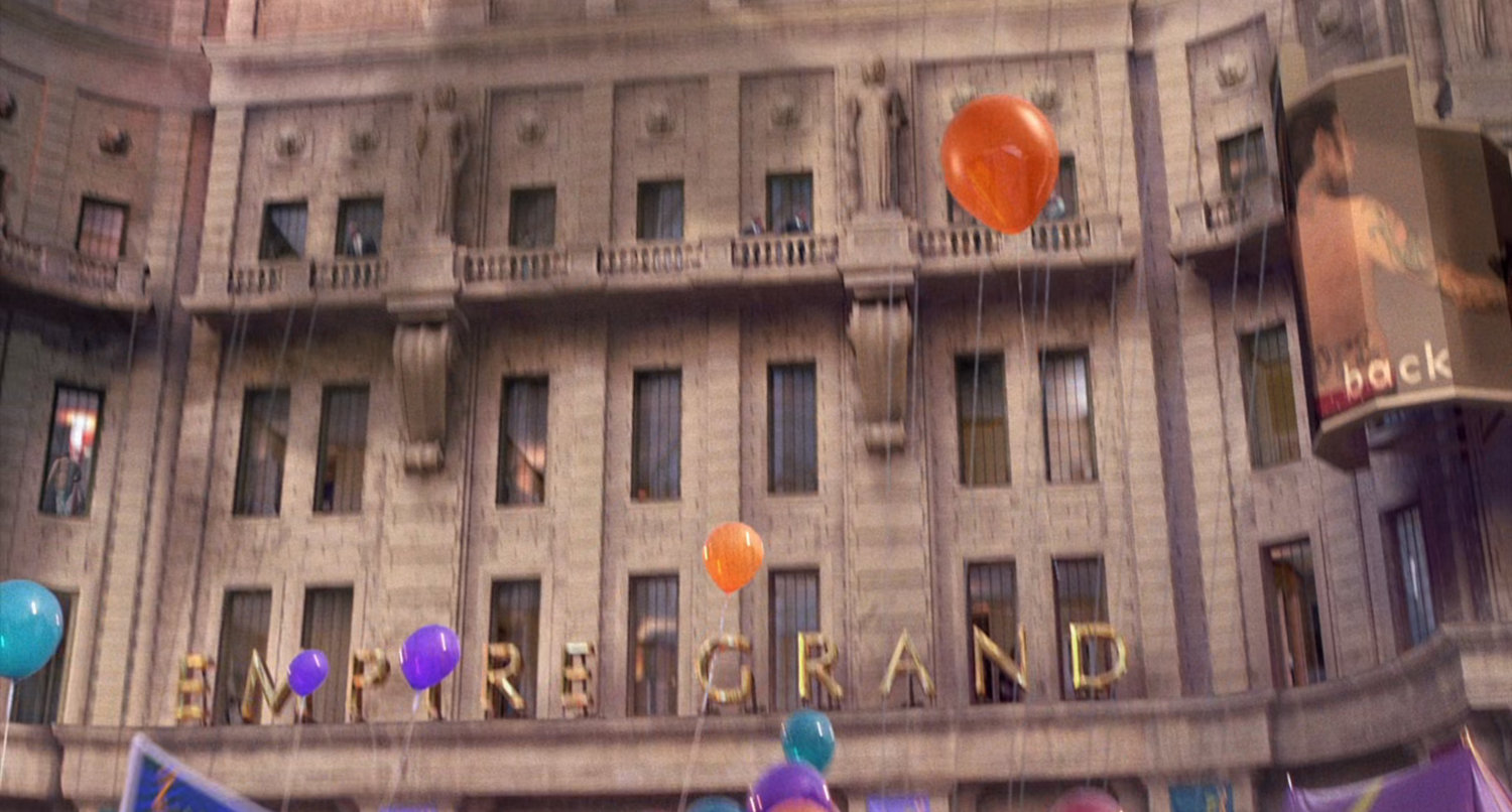 Exterior Empire Grand Hotel.