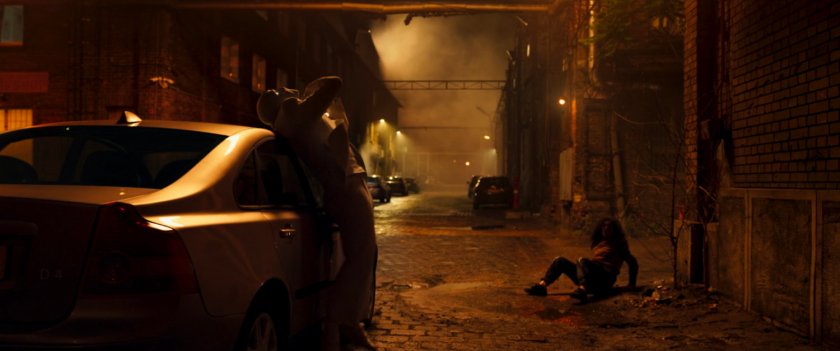 Mr Knight fight an invisible creature on a London street.