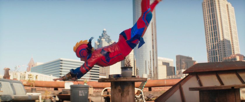 Kamala practicing her powers on the rooftop of Circle Q.