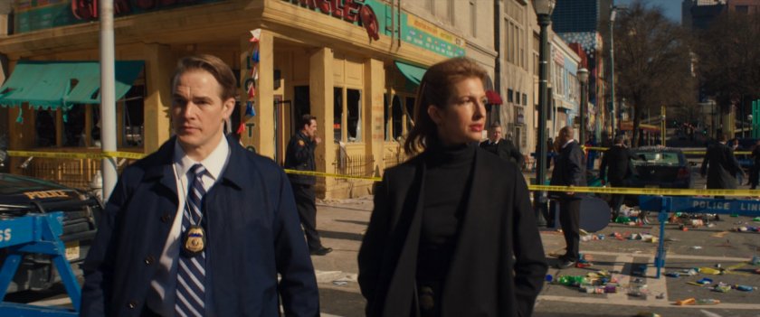 Two DODC agents outside of Circle Q store.