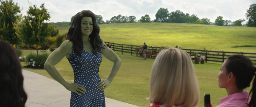 She-Hulk talks to some women at the Wedding Venue.