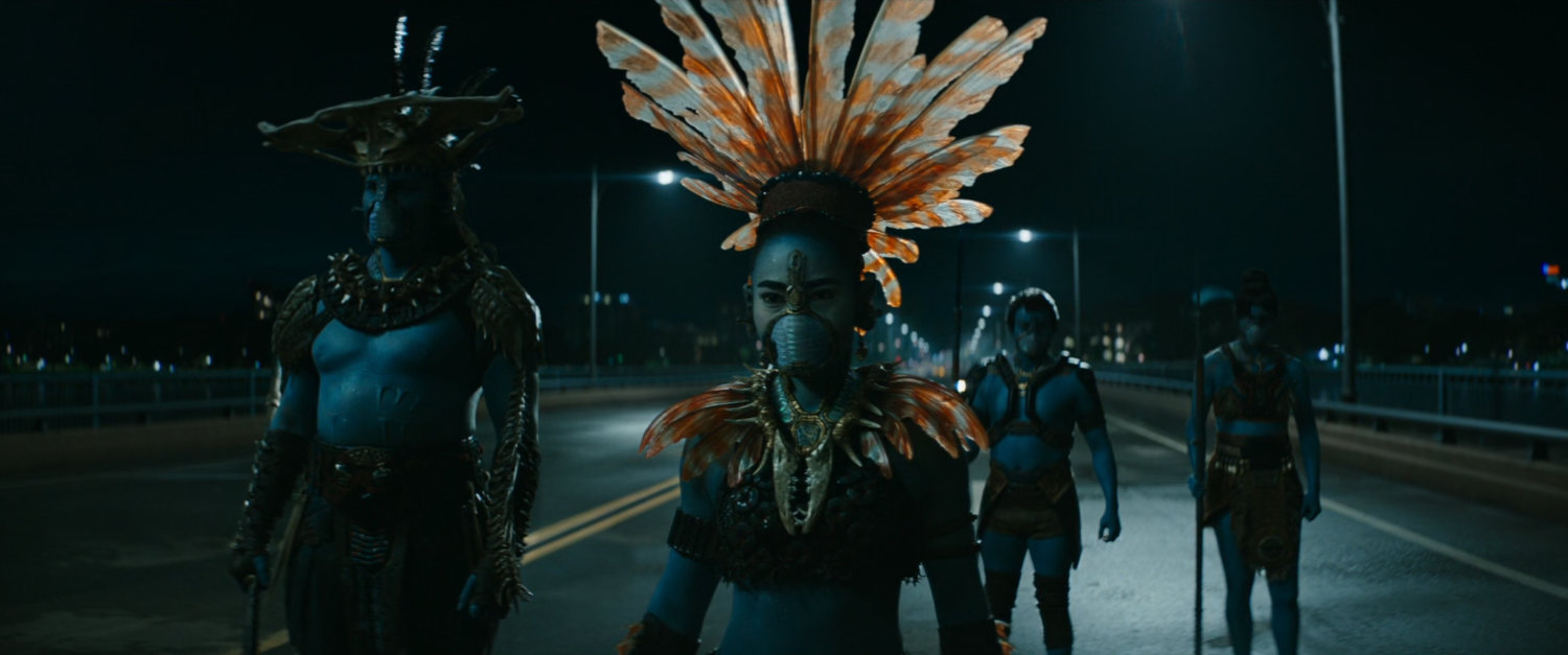 Attuma and Namora on Boston bridge at night.