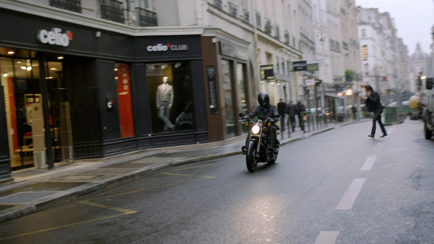 Motorcycle on Paris street.