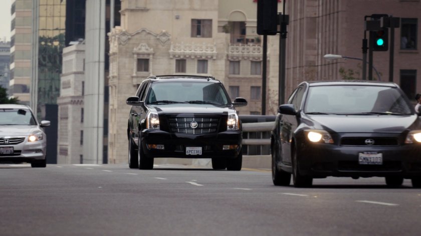 Cars on a Los Angeles street.