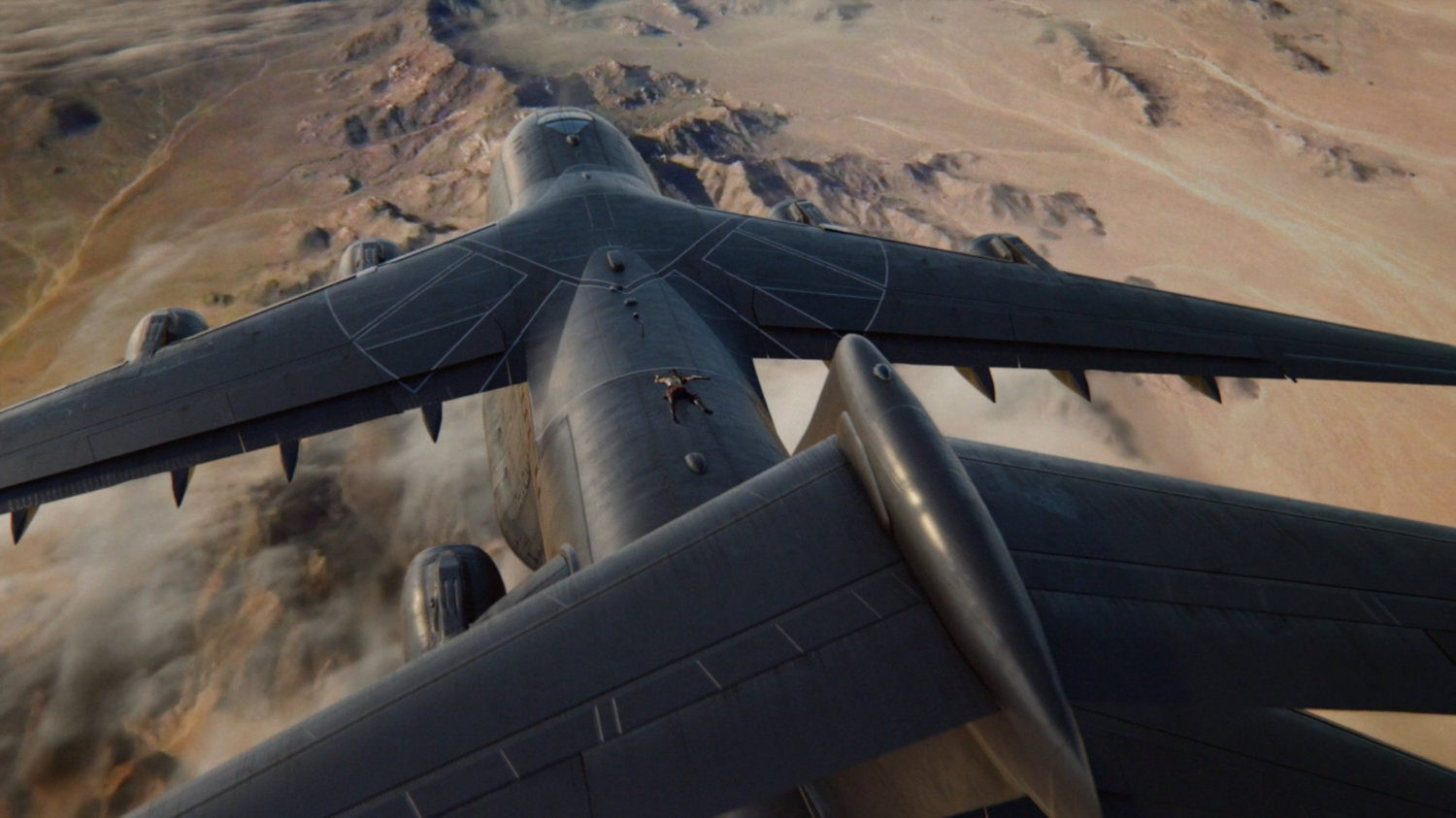 The Bus in flight, with Sif crawling along the top.
