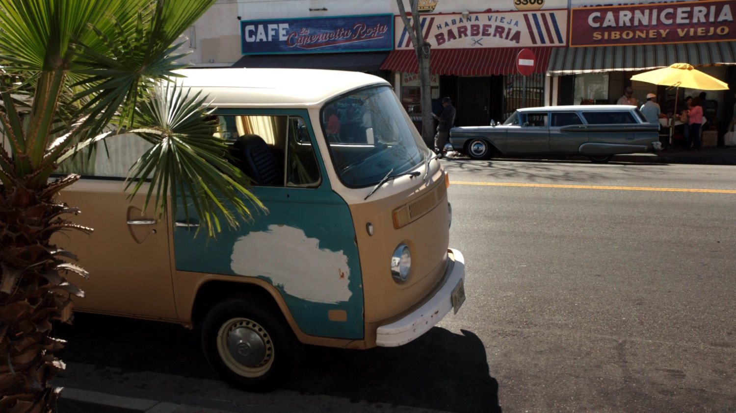 Exterior of Habana Vieja Barberia.