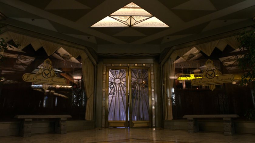 Exterior of La Comtesse Furieuse restaurant.