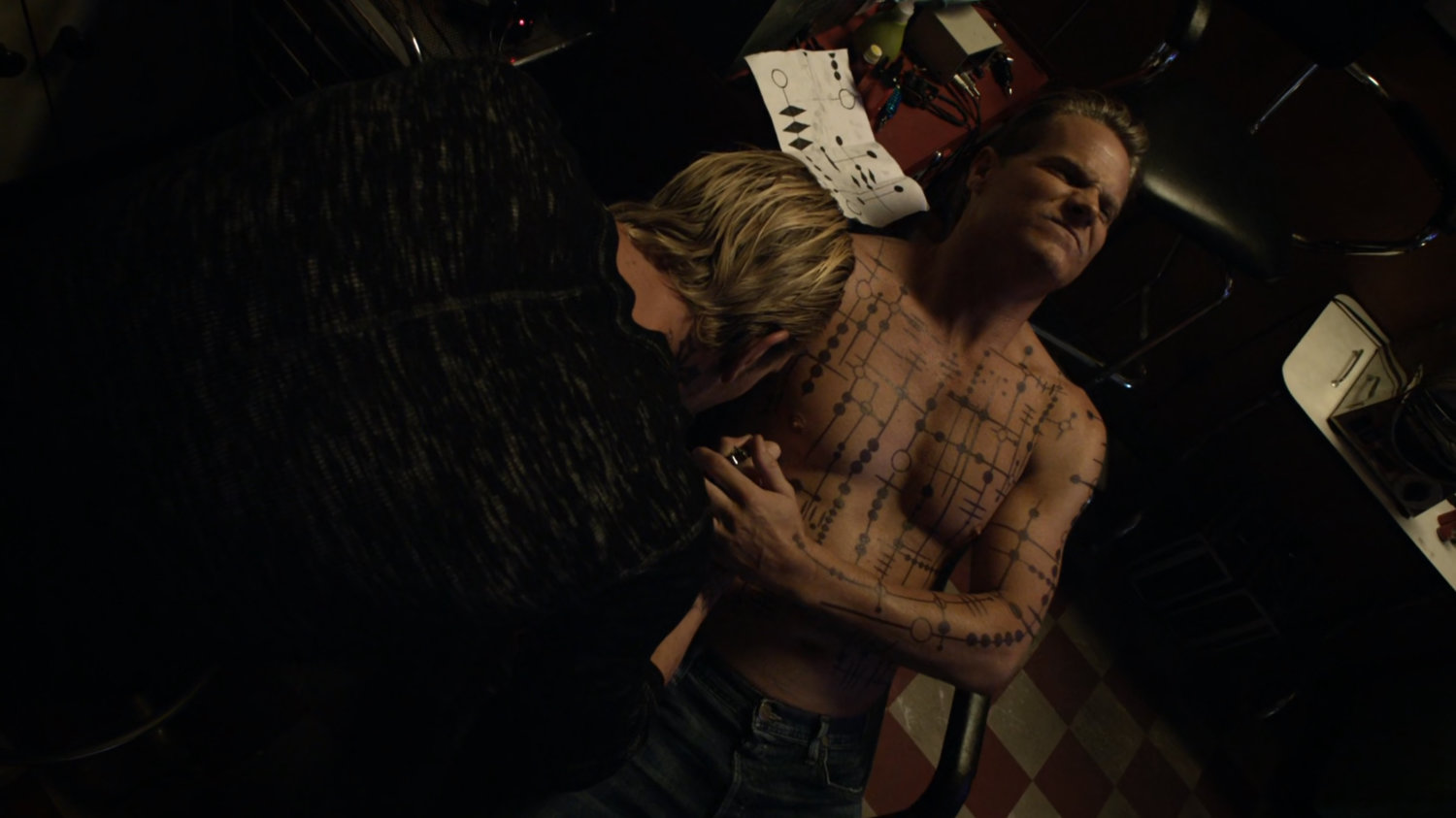 Sebastian Derik getting tattoo.