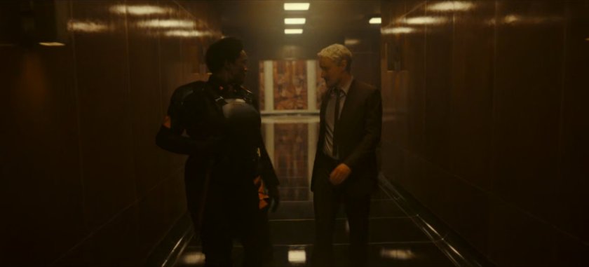 Hunter B-15 and Mobius in TVA hallway outside the War Room.