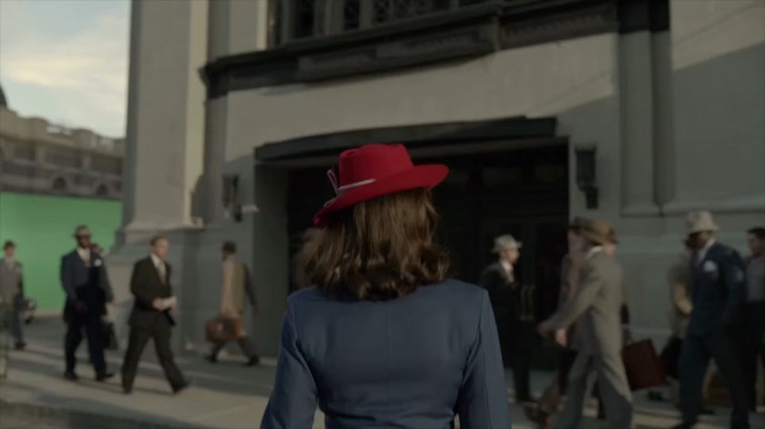 Behind the scenes: Peggy walking towards New York Bell building.