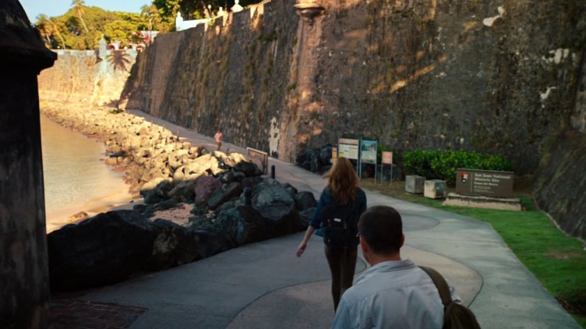 Bobbi and Coulson enter a National Historic site in San Juan.