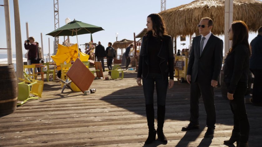Sif, Coulson, and May on Faro pier.