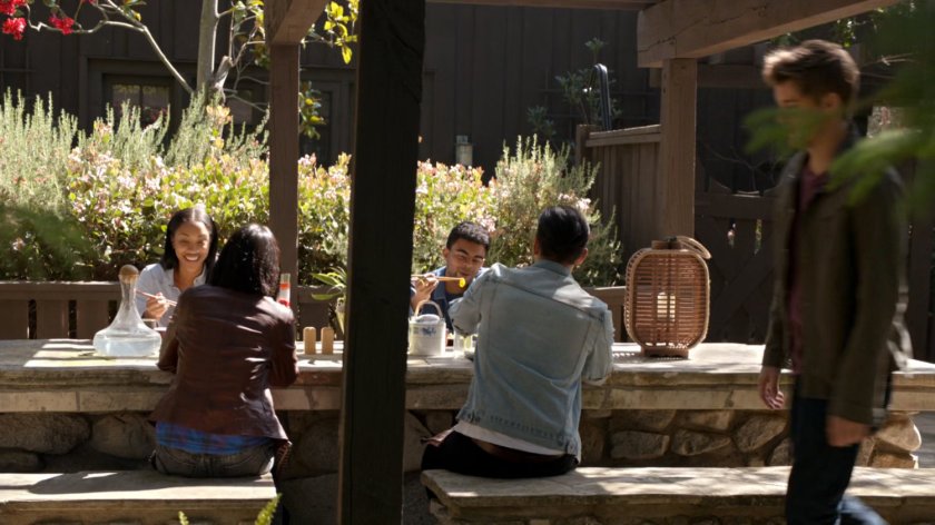 Lincoln in Afterlife courtyard.