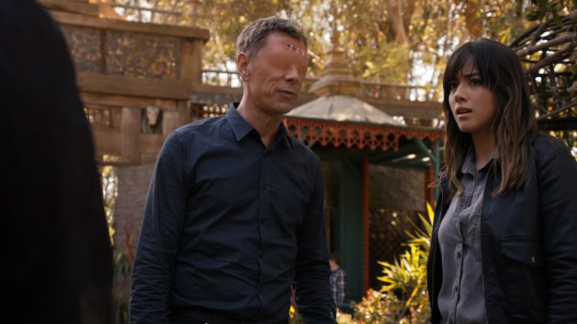 Gordon and Skye in Afterlife.