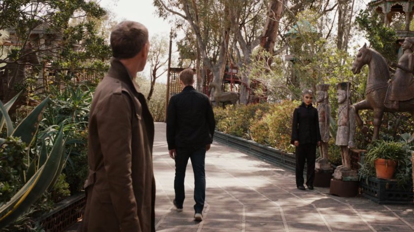 Gordon and Raina in Afterlife.