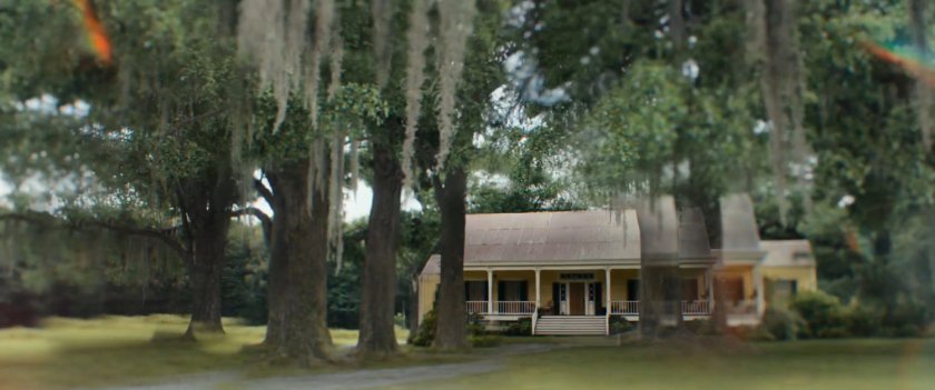 Exterior flashback of Maria Rambeau house.