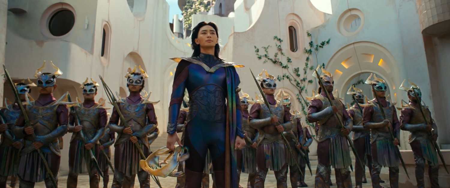 Yan and Aladna royal guard in city.