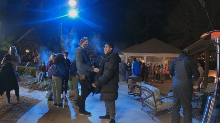 Behind-the-scenes of location for Zoe's party.