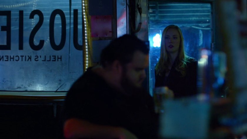 Karen enters Josie's Bar.