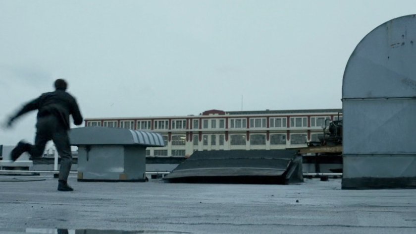 Matt runs across New York rooftop.