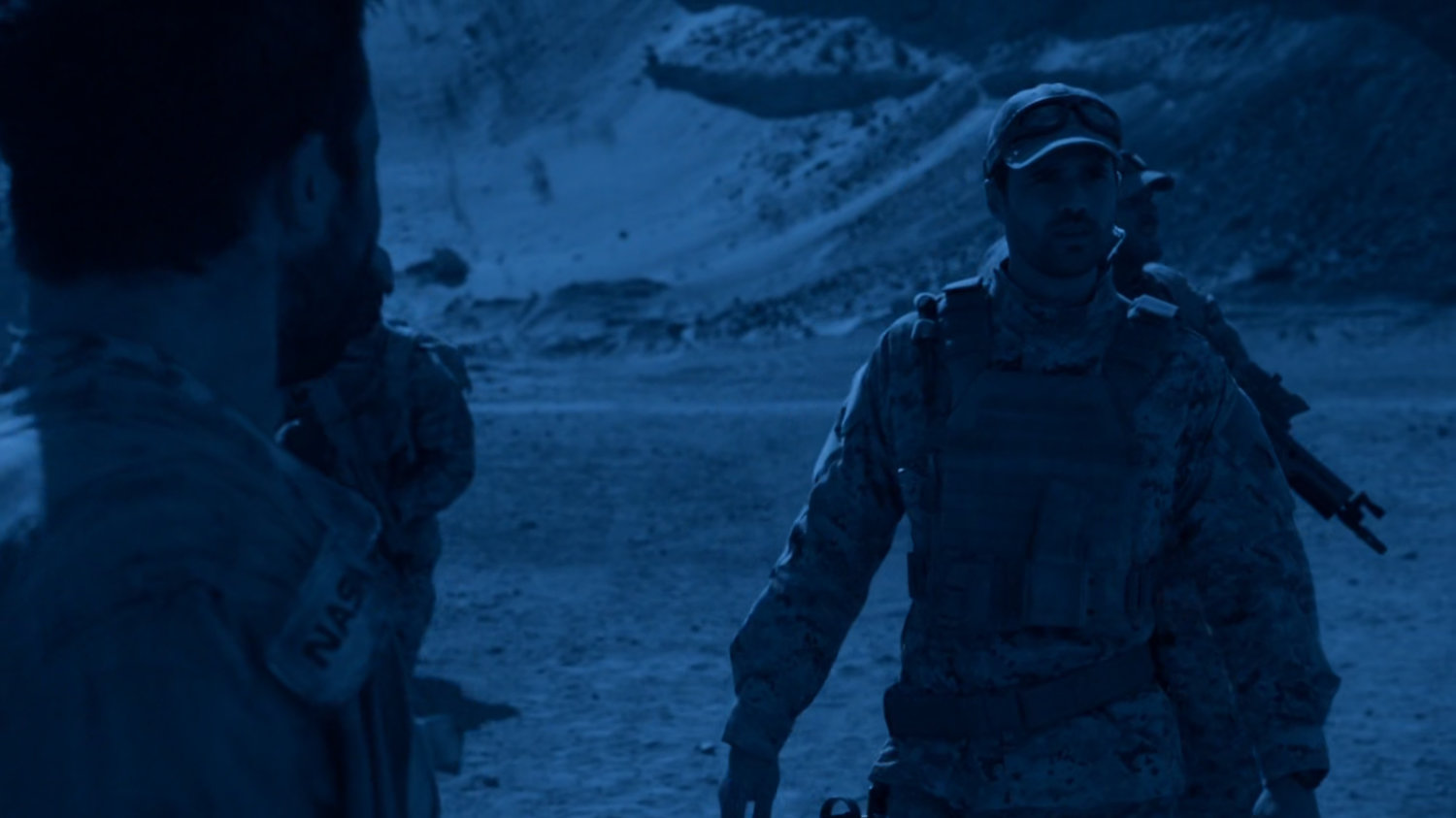 Ward and soldiers on Maveth.