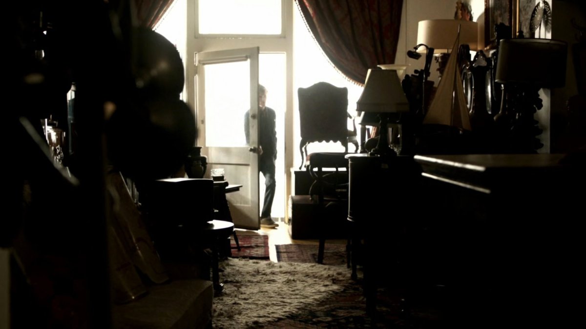 Werner enters Monarchy antiques.