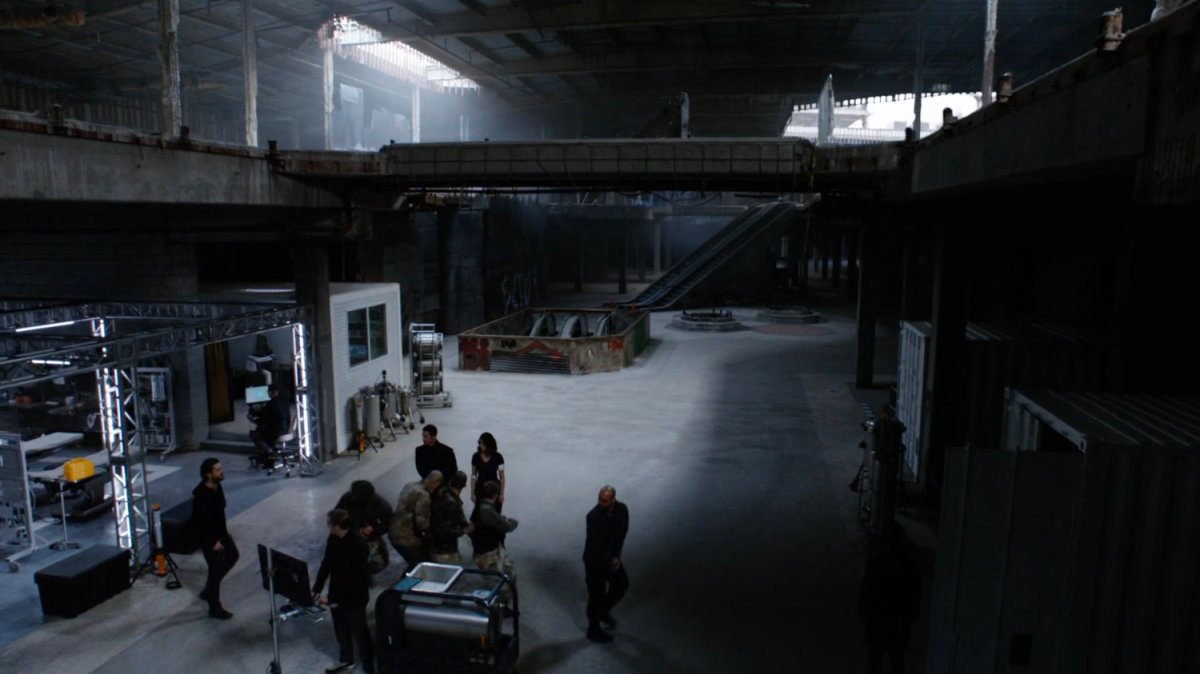 Abandoned Shopping Mall | MCU: Location&nbsp;Scout