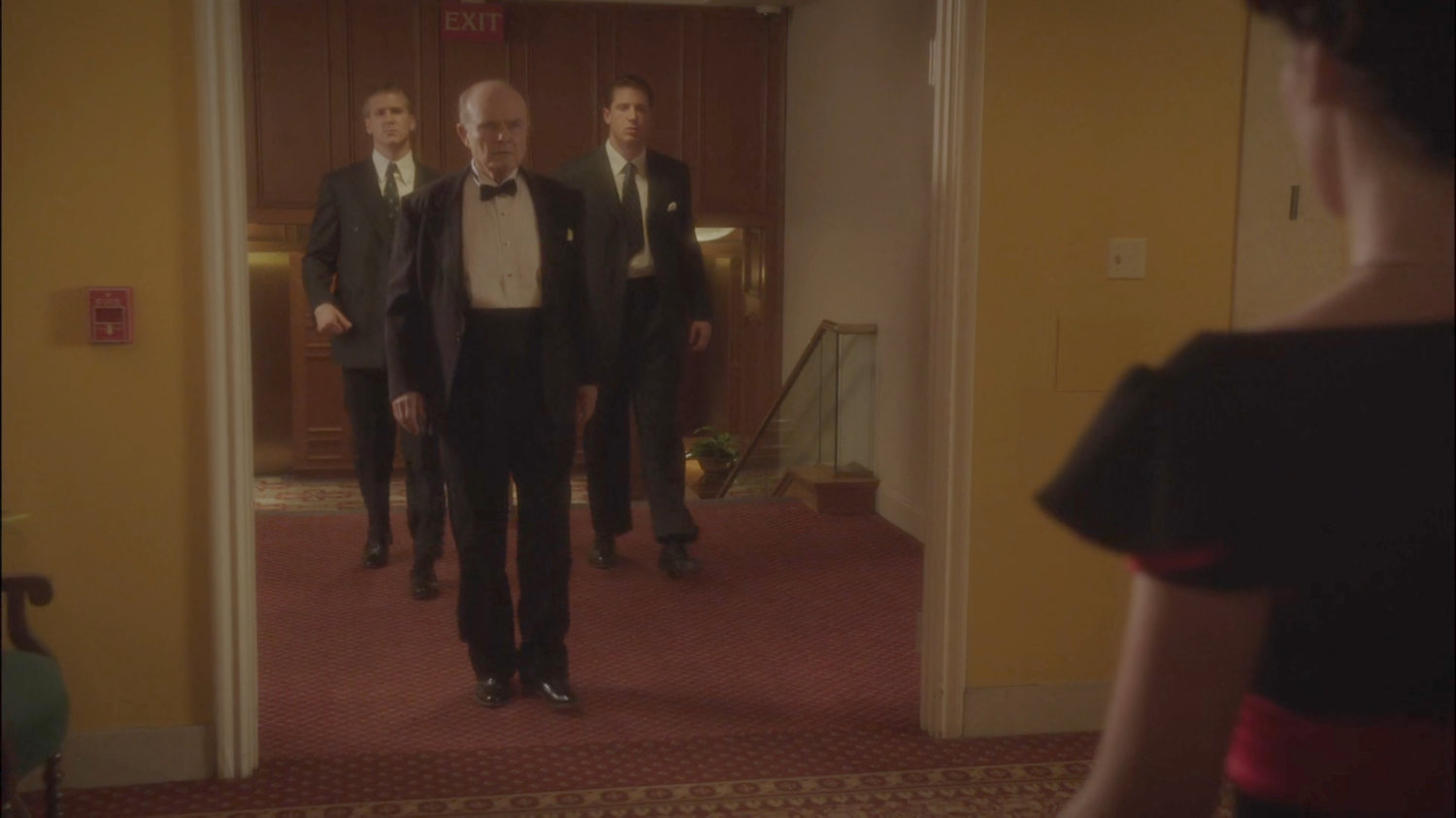 Vernon and FBI Agents spotting Dottie in MacArthur Grand Hotel.
