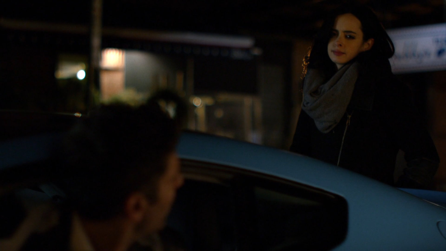 Jessica lifting Spheeris' car.
