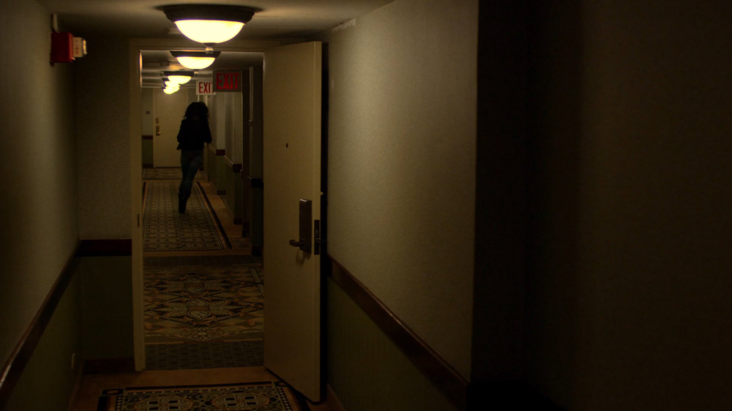 Jessica in the hallway of the Shlottman's hotel.