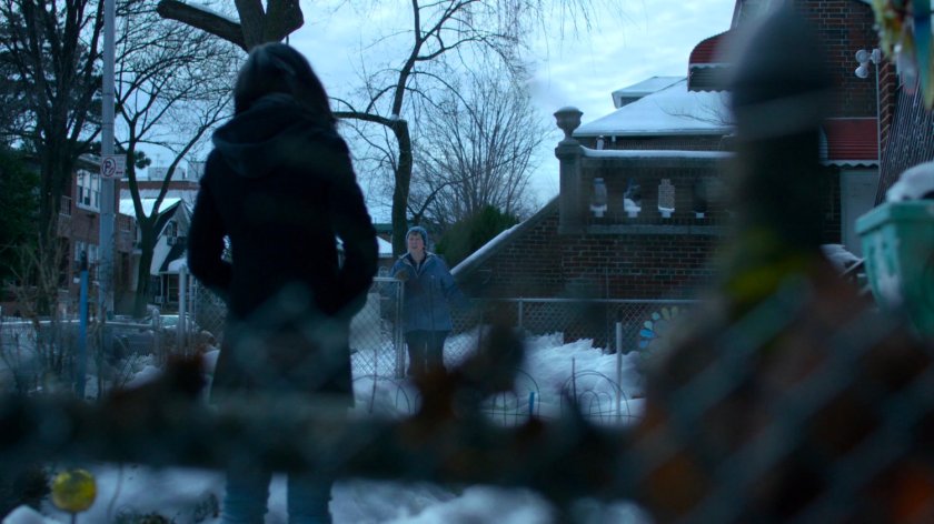 Jessica outside Jack Denton's house talking to his mother.