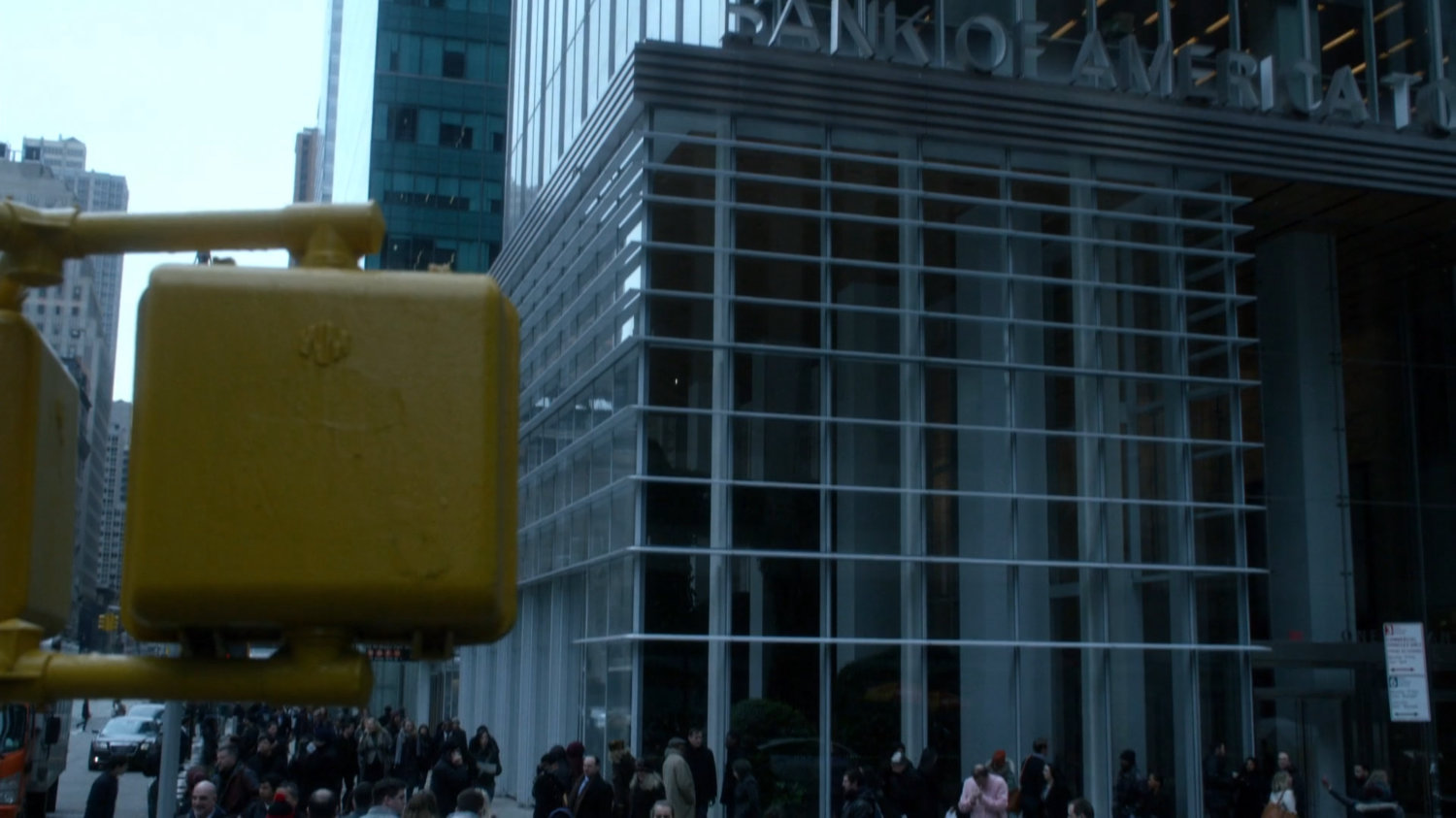 Exterior of Bank of America tower.