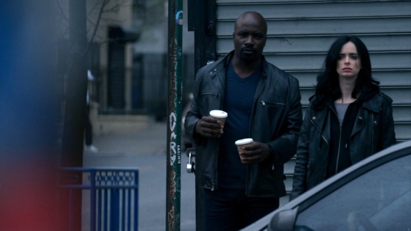 Luke and Jessica watching someone pretending to be Antoine.