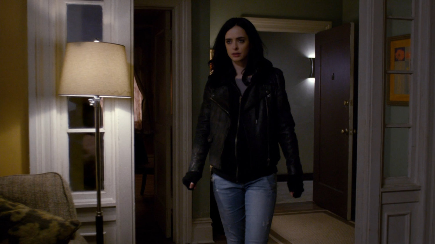 Jessica inside Serena's apartment.