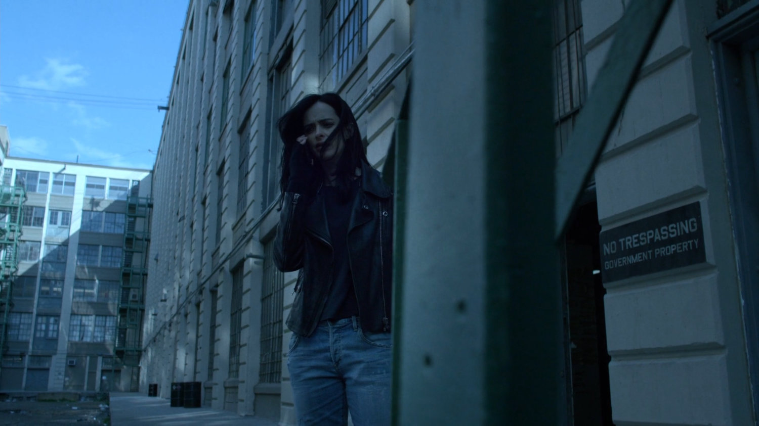 Jessica on the phone outside the CDC Facility.
