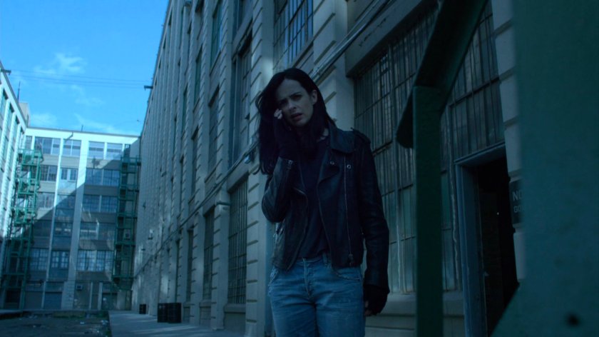 Jessica on the phone outside the CDC Facility.