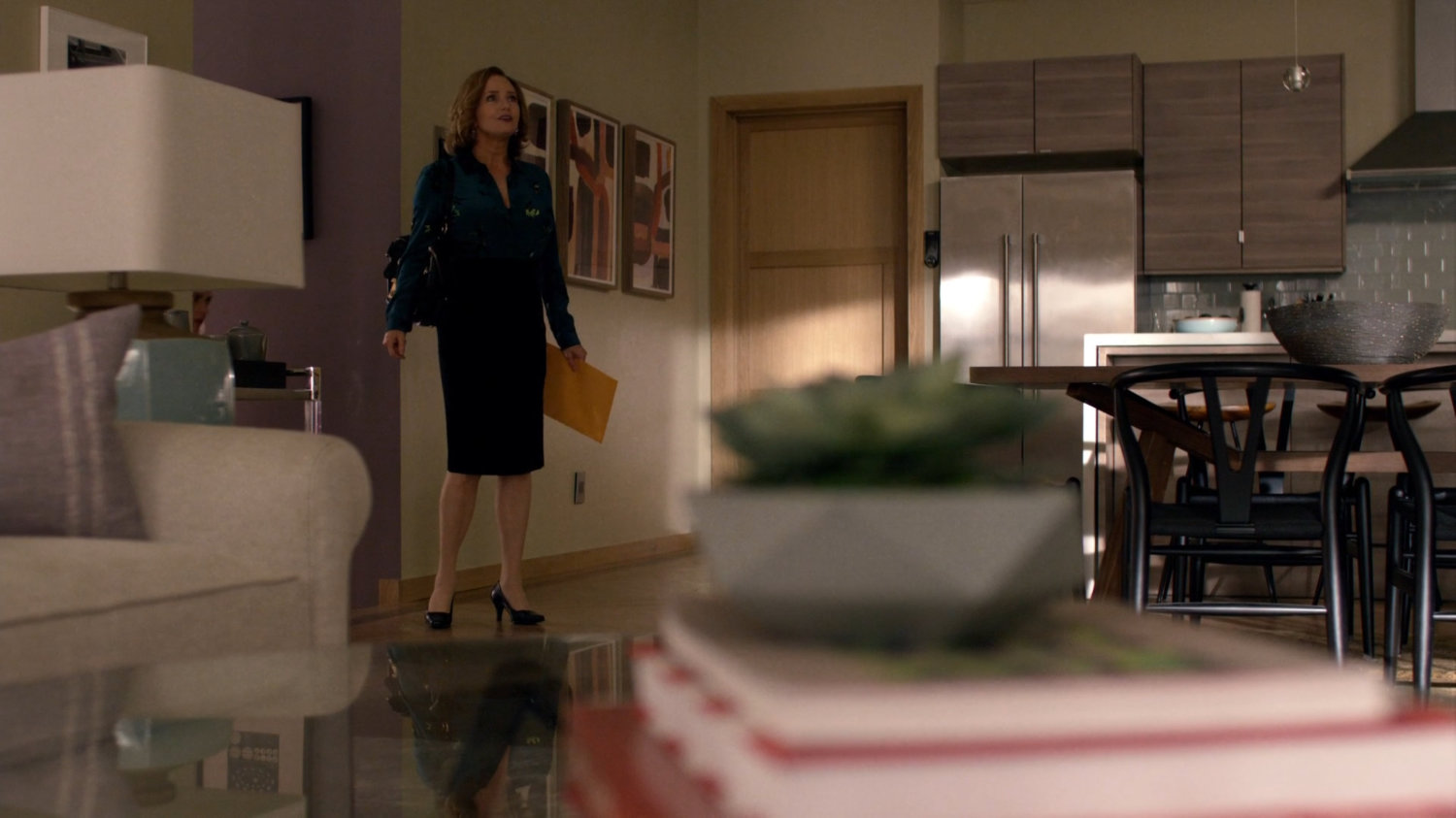 Dorothy in Trish's apartment.